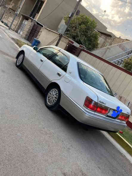 سلام عليكم.. 
تويوتا كراون ملكة 👑 موديل 2000 . سنوية عظم تسجيل 2019 تنتهي 2023 .. فقط كمرك غير مدفوع.. ما تتحول فقط وكالة.. رقم كركوك مشروع وطني.. سيارة مكفولة من كلشي فقط طخة بسيطة جوة قبق البانزين.. طك النجف فوق وجوة.. شاصي 75.. مجمع استيرن والمشط أباتشي.. 4دكم محرك ديفور كبير.. مواصفاتها معروفة كاملة مكملة.. السعر  100 وبيها مجال العنوان بغداد السيدية.. ***********  واتساب .. *********** واتساب
