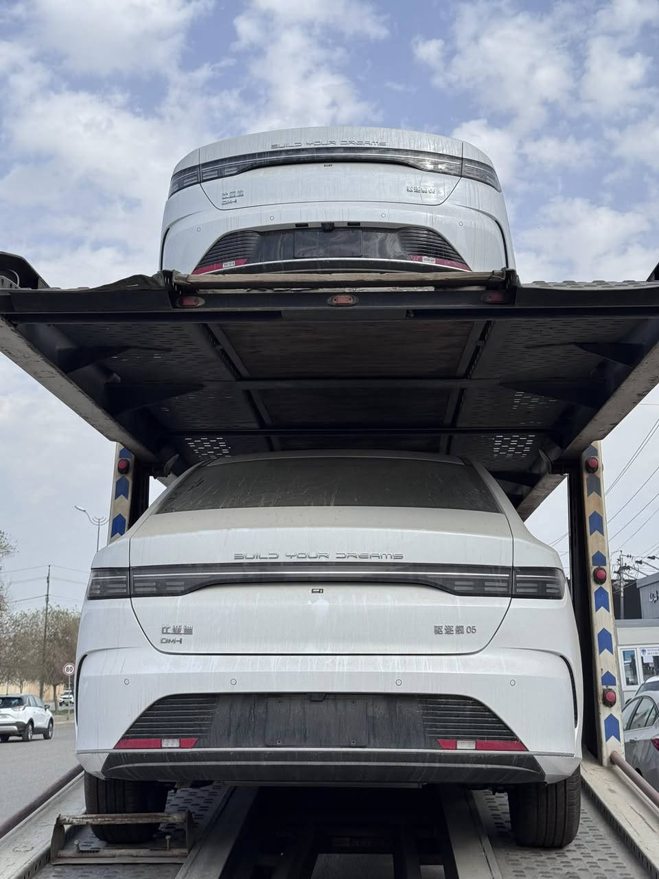 ﷽

‎(مجموعة شركات فراس الحمداني اربيل شارع ١٠٠ م )
 
بتاريخ 18/2/2026 

وصول مجموعة سيارات BYD
  
BYD DESTROYER 05

موديل 2025

ابيض داخل ابيض

عداد المسافة ( زيرو ) 

‎ الى فرع شركتنا في اربيل شركة فراس الحمداني    

العنوان : 

‎اربيل شارع 100 م مقابل الشركة العامة لتجارة المواد الغذائية

للاستفسار والاتصال على قسم المبيعات :

‎ ابو علي  
***********
***********

حواس 
***********
***********

زيد
***********
