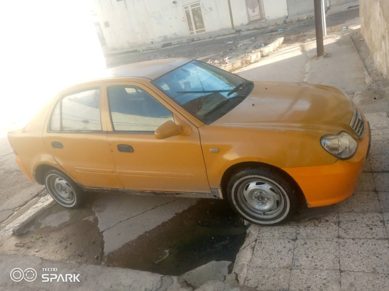 السلام عليكم سيكي للبيع موديل 9 هيئه غرامات مصفره محرك كورله قبل 20 يوم بدلتو اصل ابيض لونها سنويه تنتهي 2030 هزه جديده كاربون بانزين بيها جام امامي جديد شاشه السياره يعوزها طخم امامي وصبغ السعر 36 وبيها مجال رقم نينوى مكاني ايمن ***********
