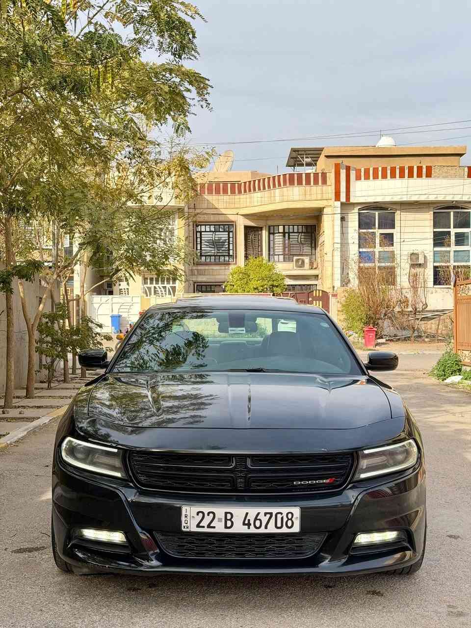 سلام عليكم دوج جارجر 2016 sxt plus فول مواصفات 1/1 (وارد كندي كلين تايتل) ماشيه 75 الف فقط للبيع مواصفات السياره فتحه بصمه مكينه (3600 المرغوب ) داخل جلد بلادي شاشه كبيره كشنات تبريد + تدفئه كشنات خلفيه تدفئه خزن ميموري  وياها بصمات 2 وباقي المواصفات المعروفه سياره مكفوله من صبغ والتبديل والمكينه والكير والشاصي بس بيها مكانين بارد جداً بسيطات بدون تكحيل ولا صبغ فقط السياره عنواني بغداد السعر215$$ للأستفسار*********** علماً سياره ب اسمي تحويل ثاني يوم
