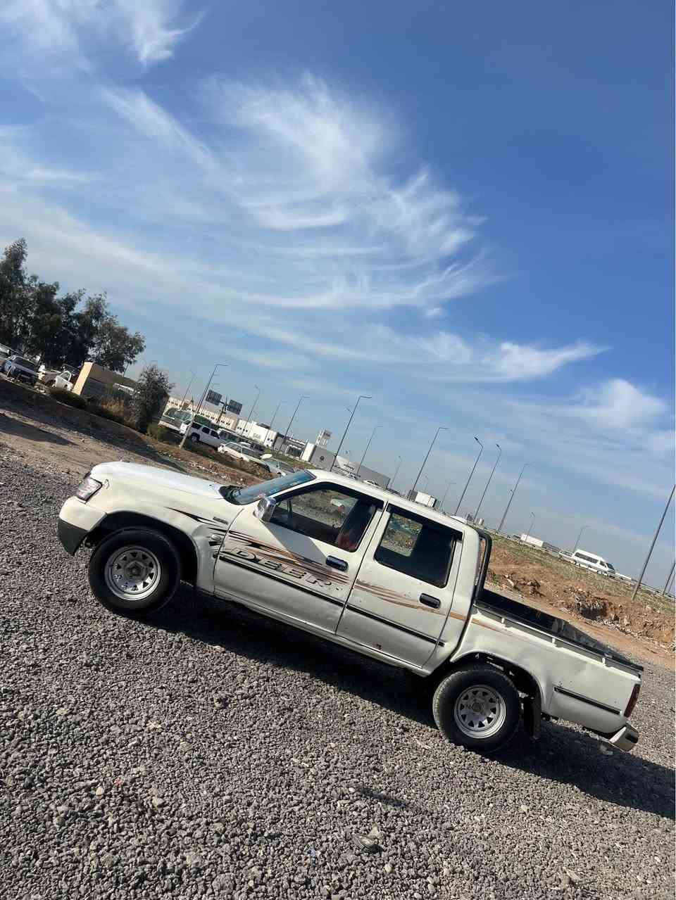 پيكب دير
٢٠٠٨
مةكينة كابريتة
جام كارةبا
گيرو مةكينة بةشةرتة 
ليدراني نية
سةيارةكة بةناو ناكري وةرسةية هةتا ساليكي دي
***********
34 ورقة أربيل, العراق
