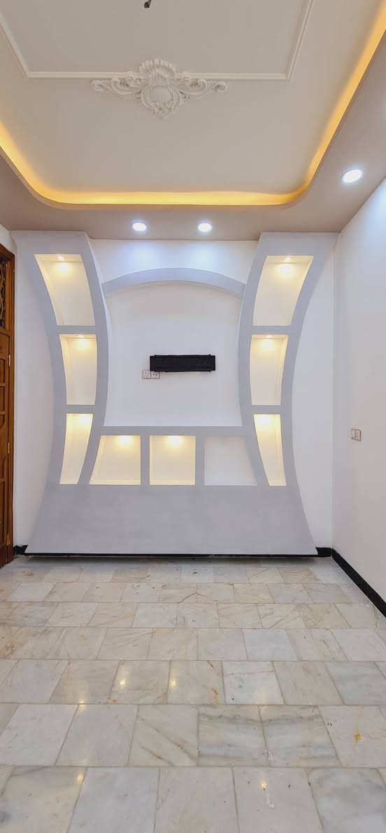 تلعب مكتب ديكورات كربلاء للصبغ والديكور عن استعداد كادر متخصص بأعمال الواجهات الفوم الترك والصبغ الداخلي والخارجي وصيانه الجدران  بأجود انواع الصبغ (((جوتن + ناشونال+ المرجان )))  ديكورات مغربي  وتخفيضات خاصه لصحاب المطاعم والكافيهات والفنادق @إشارة  
مرتضى بحر  ***********
