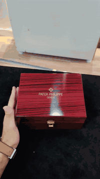 ساعة باتيك فيليب سوبر ماستر كواليتي بلون سيلفر و المينة نيلي و مدور كريستال الآن موجود في ايليت كوليكشن للتواصل اضغط على علامه واتساب و نحن بخدمتكم

***********
