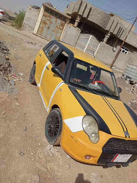 سلام عليكم ليفان للبيع موديل ٢٠١١رقم قادسيه مشروع وطني سنويه نافذه بل ٢٣مصفره هيىه وغرامات يراد لها ترتيب بصيط
صد تعبان تايرات  سعرها ١٧بيها مجال بسيط ماكاني ‭٠٧٧٨ ٢٢٧ ٣٥٧٤‬
