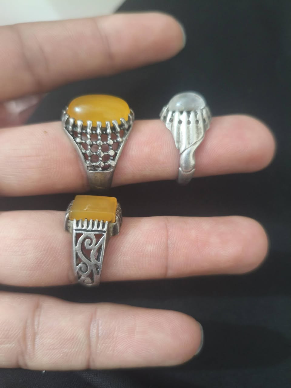 السلام عليكم 
5محابس سعر 140قفل بدون عمله
ابيع شلع
الما عاجبه السعر يطلع گبل


**إذا كنت صاحب هذا الإعلان وتريد حذفه لأي سبب، رجاءا أرسل رسالة إلى الدعم الفني**