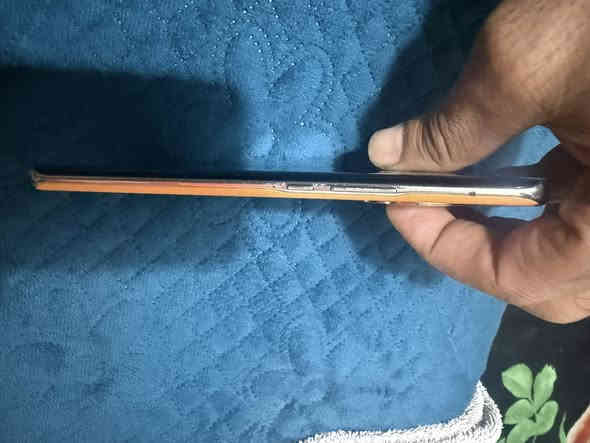 هونر x9B ذاكرة 256. الجهاز نضيف كارتوتنة موجودة 225 الف ق بغداد العبيدي 
*********** واتساب
