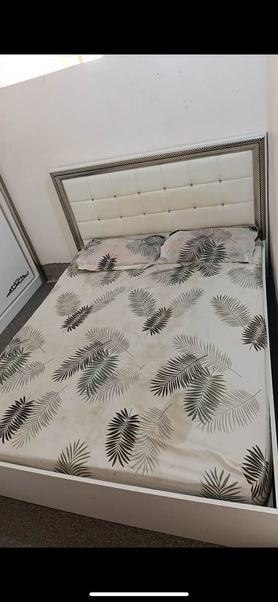‎٢٢٠ پاک و بێ عەیب‎ Singapore


**إذا كنت صاحب هذا الإعلان وتريد حذفه لأي سبب، رجاءا أرسل رسالة إلى الدعم الفني**