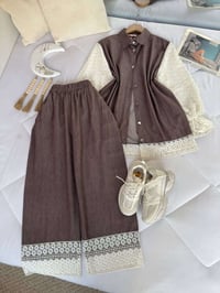 طقم • ملابس