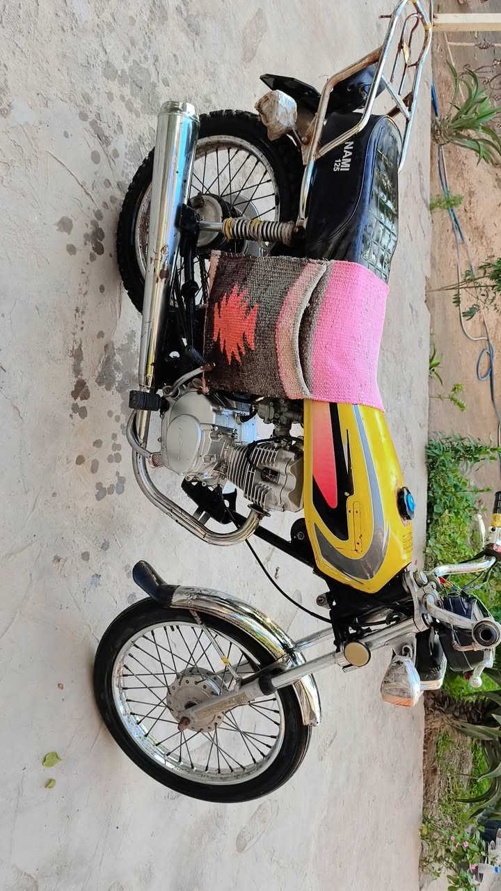 السلام عليكم متاح ٤كير اوراق ارشا اصولي محرك ستوني شاده قبل شهر مديل ١٧سعر ٣٥٠وبيه مجال قليل مكان طويريج الخيرات الشراي يتصل عرقم ***********
