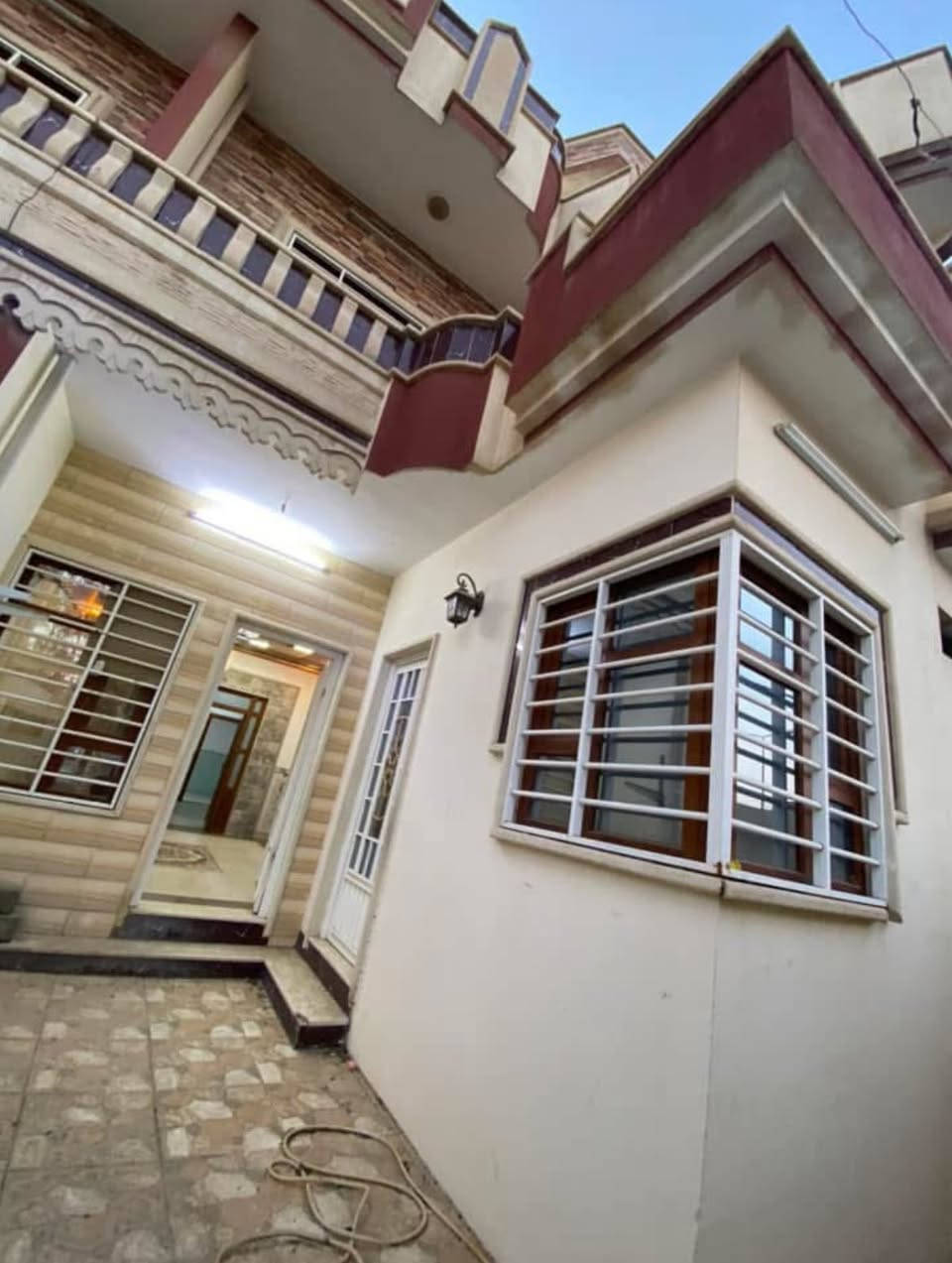 دار للللايجار لللايجار لللايجار لللايجار حي الحدباء الاولى 120م طابقين بيت درجة اولى. فول موصفات ***********—***********——-***********—-***********
السعر 600الف بيمجال 
———***********—-
