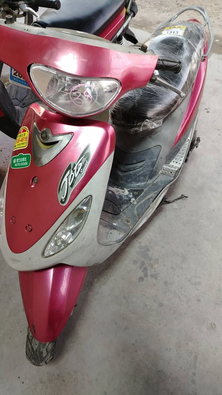 سلام عليكم شباب دراجه ماكس منغولي للبيع او مراوسه دراجه ختم واحد ويا مكينه دراجه بيها  سعر 500 قفل من اخير مكاني حي العلام رقم ***********
