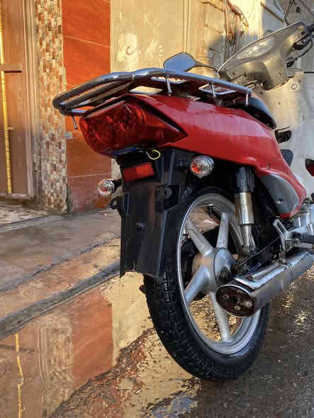 سرفيز للبيع نضيف كامل مابي اي نقص نكره سلف وصوته ناعم كلش للاشراء اتصل ع رقم ***********
