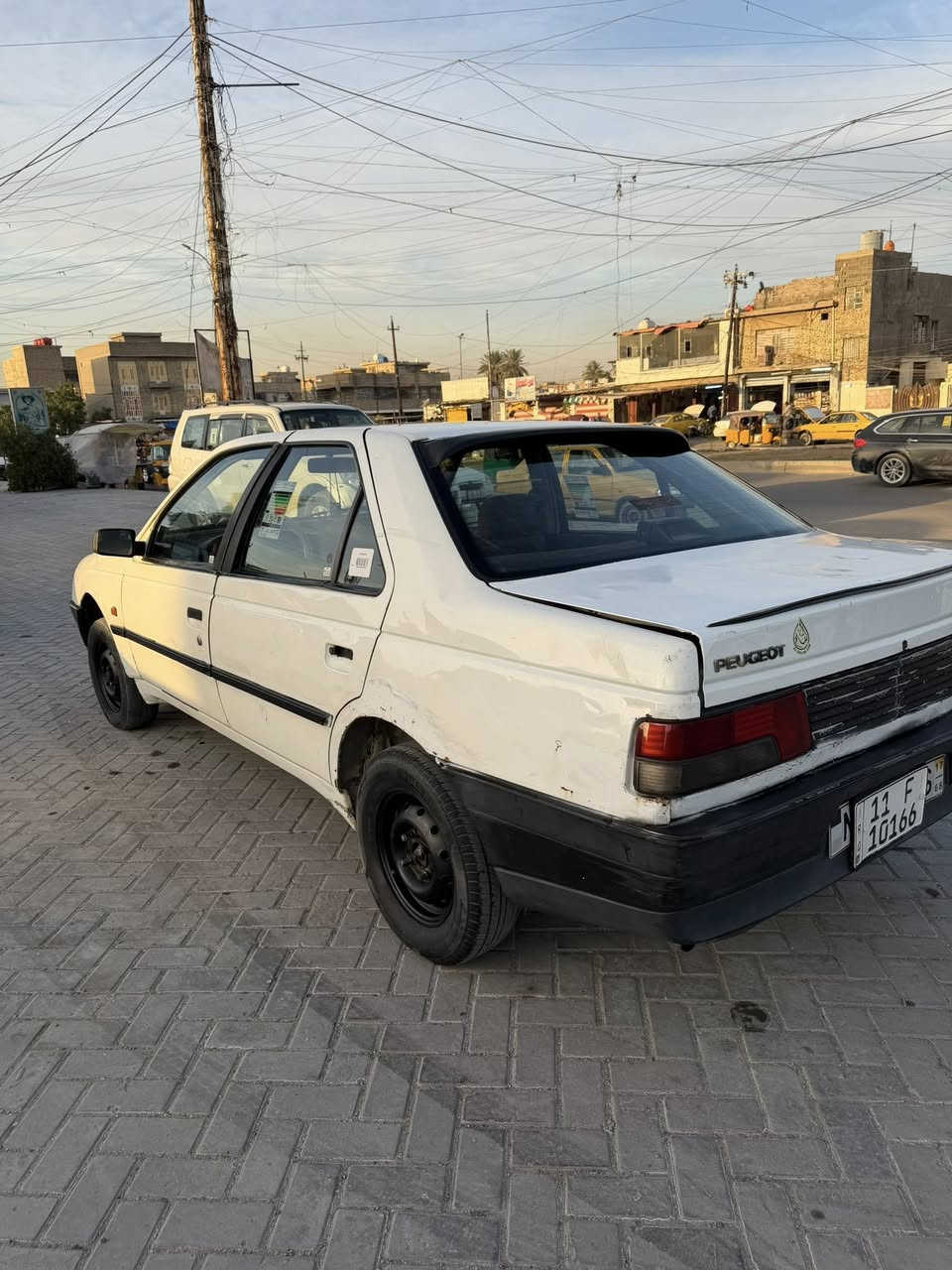 السلام عليكم بيجو 2009 بسمي رقم بغداد الدولي مكينه وكير كورلا 1600 تخم تاير جديد صدرها كله جديد تبريد ثلج تدفأه شغاله السعر 25  العنوان بغداد *********** وبيها مجال
