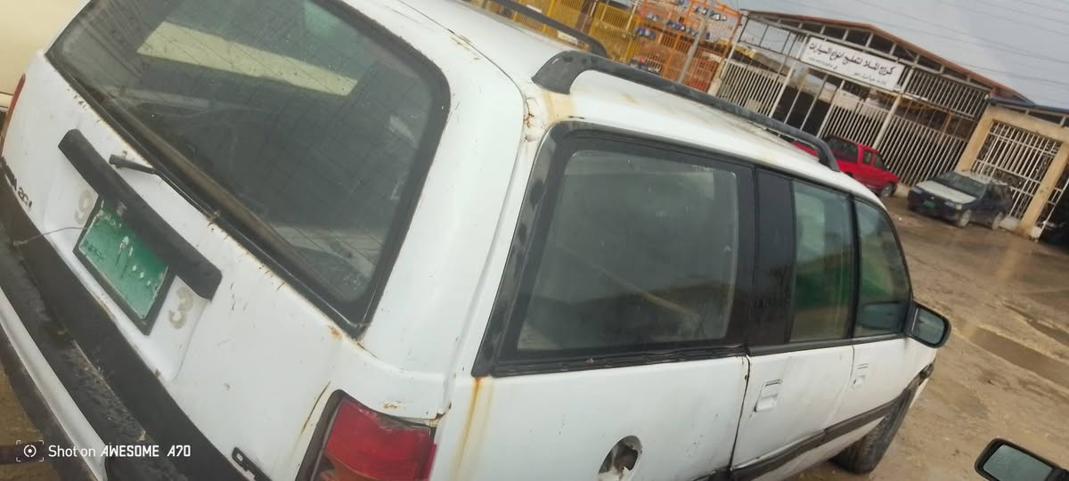 تلعفر
السلام عليكم اوپل اوميكه للبيع حجم20 تحويل السعر 12وبي مجال


**إذا كنت صاحب هذا الإعلان وتريد حذفه لأي سبب، رجاءا أرسل رسالة إلى الدعم الفني**