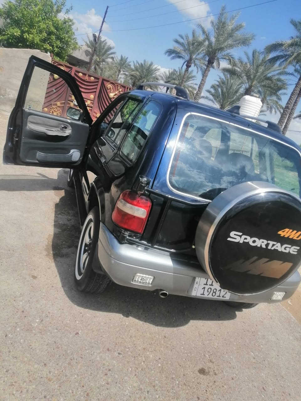 كيه سبورتج موديل ١٩٩٣ كير عادي محرك ٢٠٠ مصبوغه عام جماليه
السعر ٥٥ وبه مجال العنوان ابو غريب
***********
