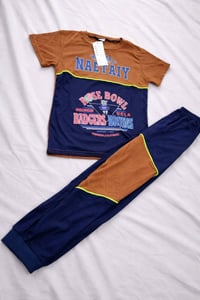 ملابس أطفال