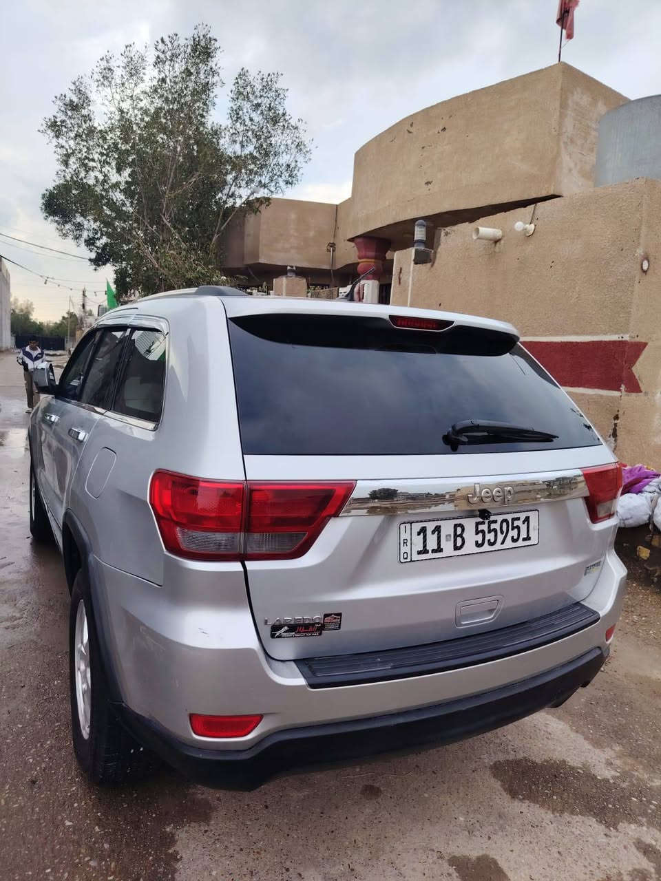 سلام عليكم جيب الاريدو موديل ٢٠١١ سياره جديده وخير من الله سياره فول مواصفات بدون فتحه كلين بدون حادث كفاله من كلشي رقم بغداد بسمي رقم نكليزي تحويل مباشر
بكان السياره تقاطع النهروان قرب اسواق ابو 
علي السعر ١٥٥ وبيهه مجال 
*********** تصل وبل خدمه
