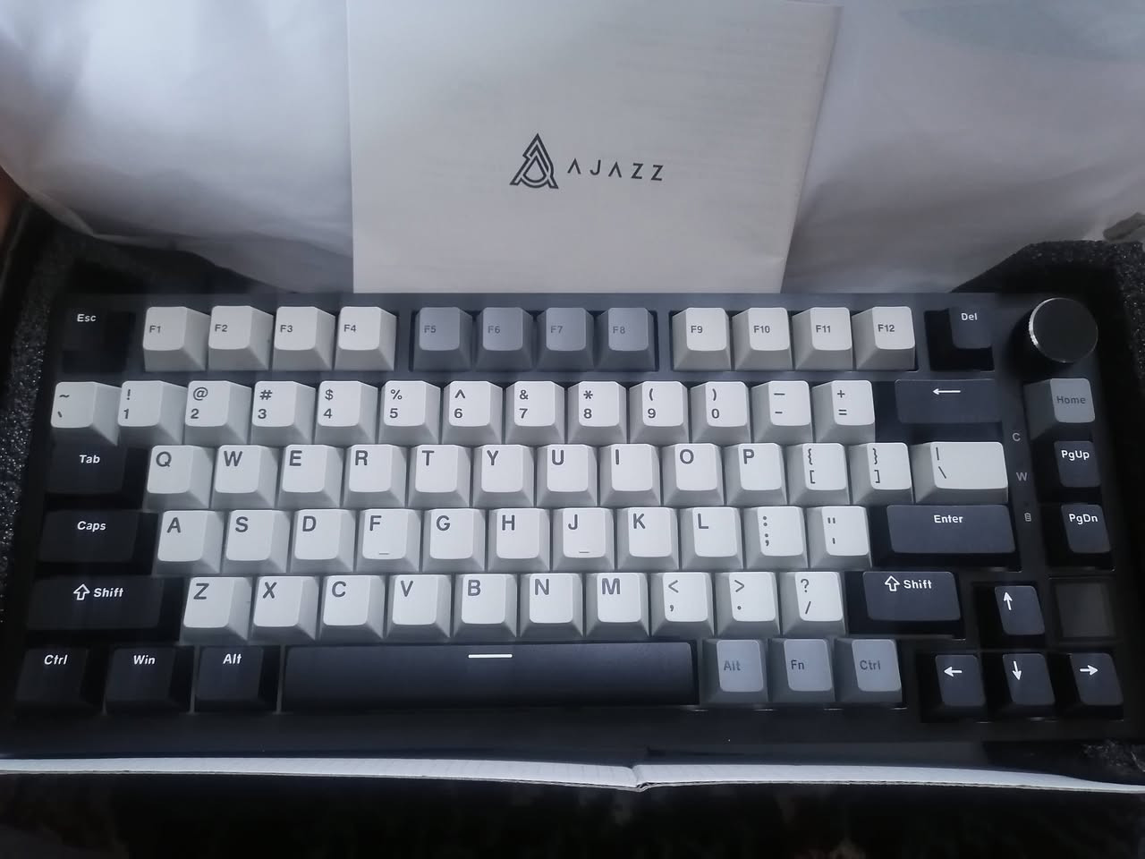 كيبوردجديد غير مستعمل بلوتوث واير ليس تايبسي ٤٥ مكاني بغداد حي الجهاد


**إذا كنت صاحب هذا الإعلان وتريد حذفه لأي سبب، رجاءا أرسل رسالة إلى الدعم الفني**