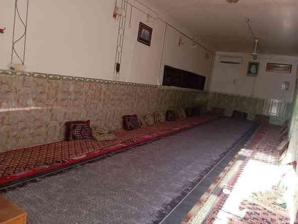 السلام عليكم ورحمه الله وبركاته
بيت   للبيع.  ثلاث غرف وصاله ومطبخ 
مع مشتملين   مع حديقه 

الارض مساحته الف متر للاستفسار اتصل على الارقام التاليه وبخدمتكم ‏

‪0770 578 3139‬‏

‏‪0781 834 2391‬‏

موقع البيت قرب الحولي مقابل جملون الدفاعي عالشارع العام المواكب

طابو زراعي عقد 25
