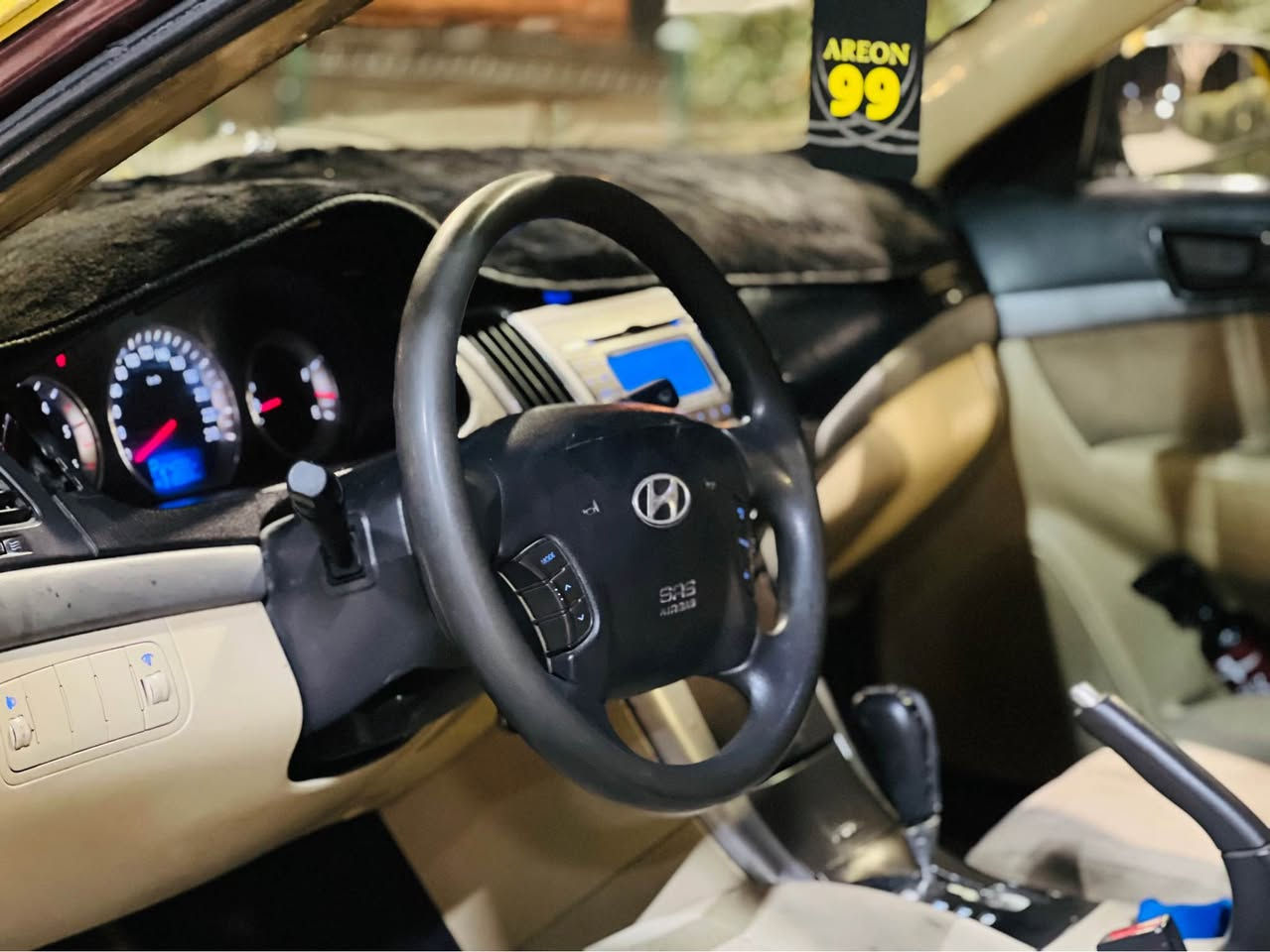 سعري 37$ مه عامه له  ***********
هوندا سوناتا اوتوماتيك موديل 2010 مه كينه 24 مه رغوب خليجي ناوزه رد لوك لوك ره قه م به غداد سه نه وي پلاستيك به شه رتي اولياتو حاسيبه و بي كيشه اولياتي مروري بو كراوه له گه ليه تي مالي دوسته ته قه و ره قه ي نيه ته بريت ساردو گه رم له سه ر سويچ ده عمو ليدراوي نيه له سليمانيم سعري 37$ مه عامه له  *********** السليمانية, العراق
