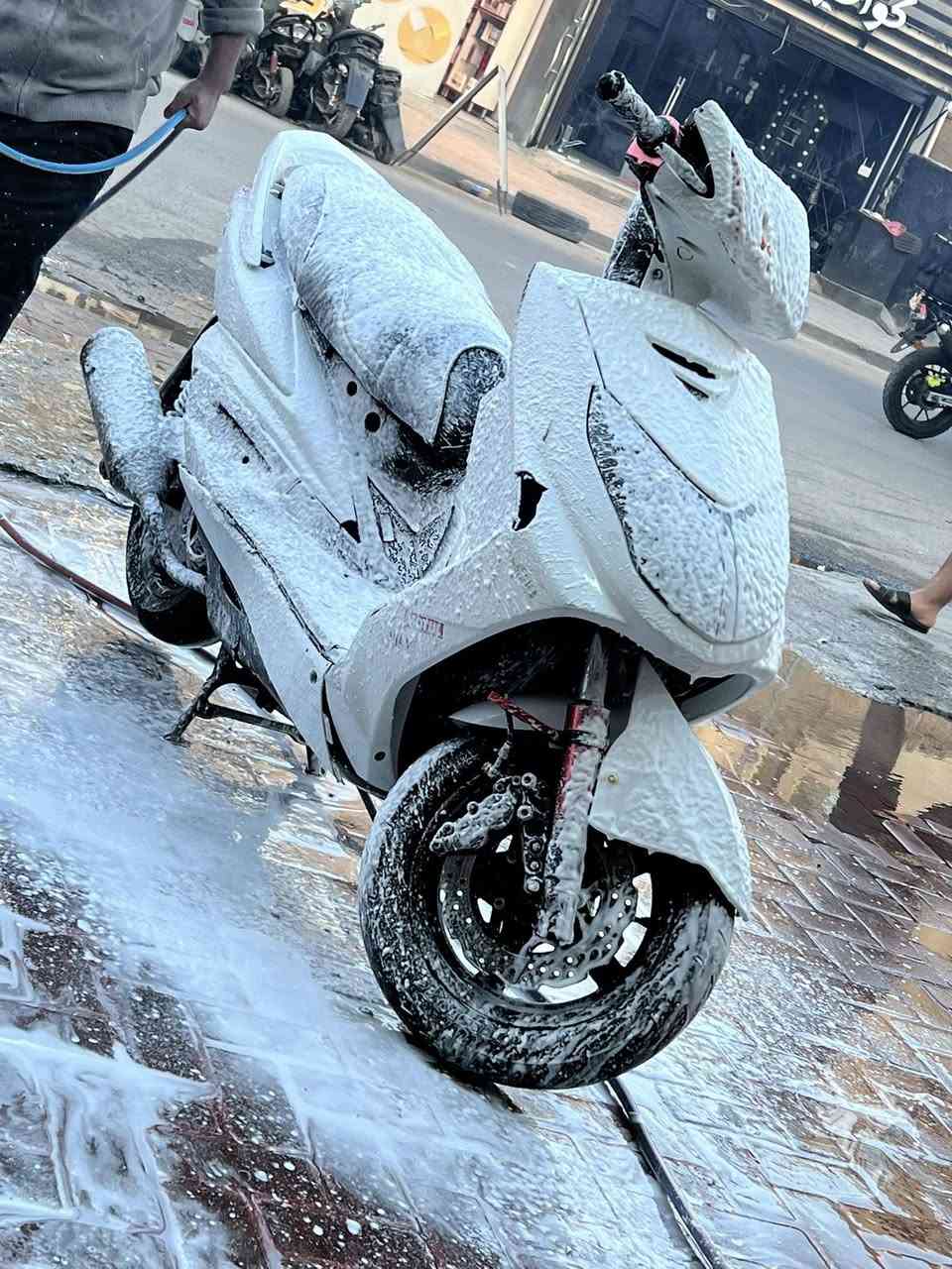 السلام عليكم سكنس نوزل خطين للبيع او مراوس حسب القناعة دراجة مزودة كلها بيها سكليتر رياضي NCY مازده عمل كلها رياضي صدر رياضي DY فج رياضي فرندو 
وملقط رياضي صالنصة رياضي كلجات رياضي wf ستاند خلفي رياضي نوزل 8زروف رياضي اصلي جويتر جبير رياضي بوشتها قوية ممعروفة بانزين محسن دهن امزويل كور رياضي بلادي جبير كشن رياضي وبيها بعد هواي غراض  سعرها 850 وبيها مجال لشراي مكانيّ الأعظمية رقم ***********
