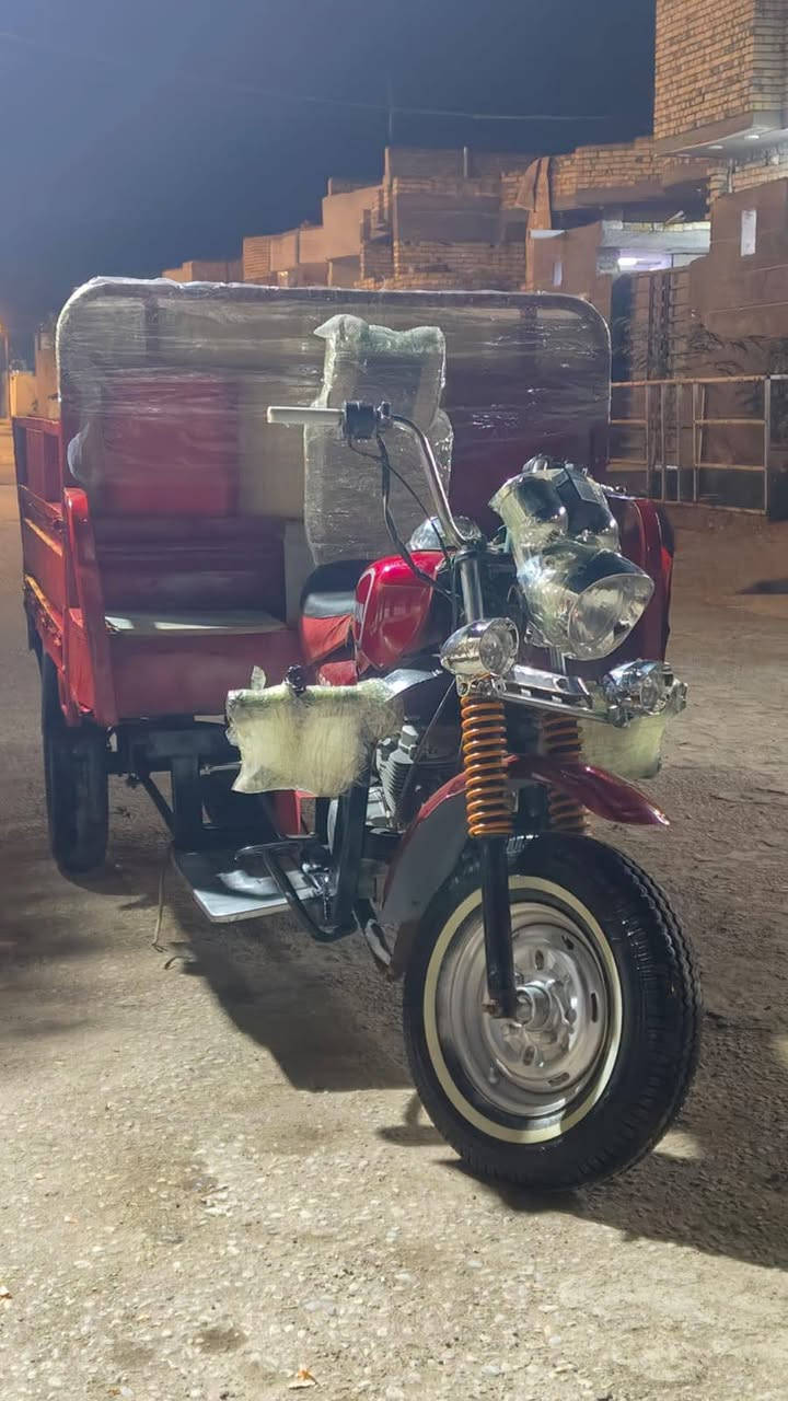 السلام عليكم ستوته للبيع مقفول شاصيها ومحرك العنوان مجدي بالعماره رقم الهاتف والسعر واحد و400 وبيها مجال ***********
