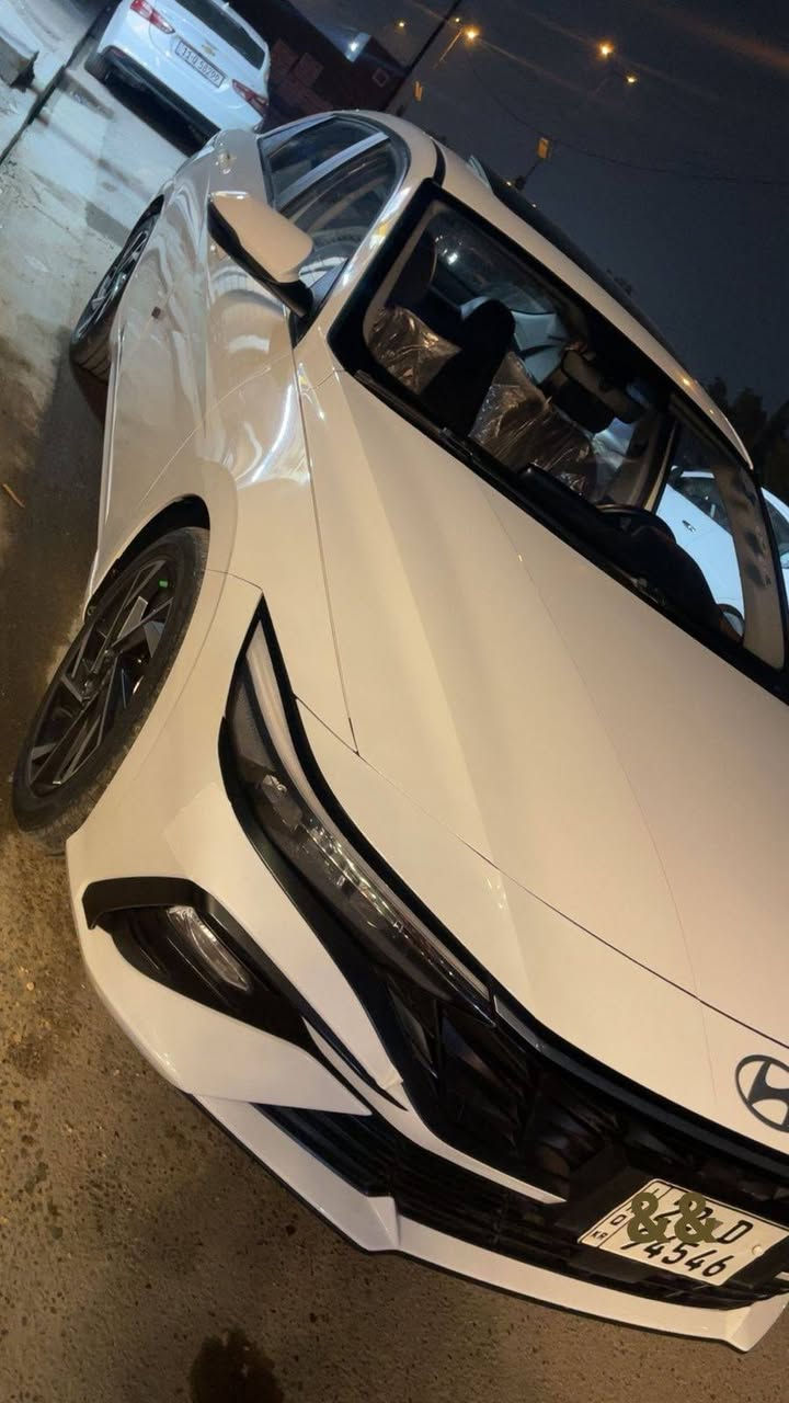 تحيه طيبه السلام عليكم ورحمة
2024  

ماشيه 17 ألف 

فتحه سقف 

ثلاث وضعيات ايكو وسمارت وسوبر 

وضعيه اوتو هولد التوقف بدون بريك 

حساس ورادار 
مكفوله 
رقم اربيل شرط تحويل مباشرة 
السعر 145 ورقه 
أي استفسار رقم صاحب السيارة 
*********** علي 
مكان بغداد حي جهاد
