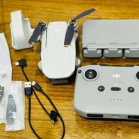 دي جي آي ميني 2 • ٣ بطاريات • تصوير HD