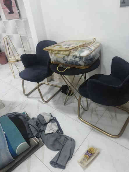 بيع غراض غليل ستعمال بل الشقه بلة سعدون مستعجل عله بيعهن ***********
