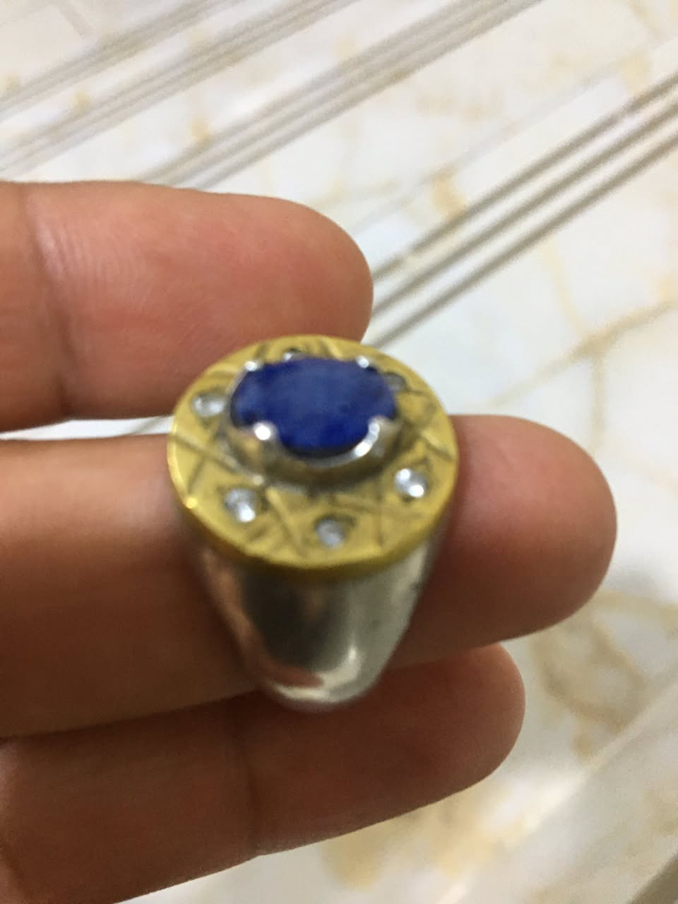 محبس زفير افريقي اصلي ومطعم بحجر وصياغه فظه ثقيله


**إذا كنت صاحب هذا الإعلان وتريد حذفه لأي سبب، رجاءا أرسل رسالة إلى الدعم الفني**