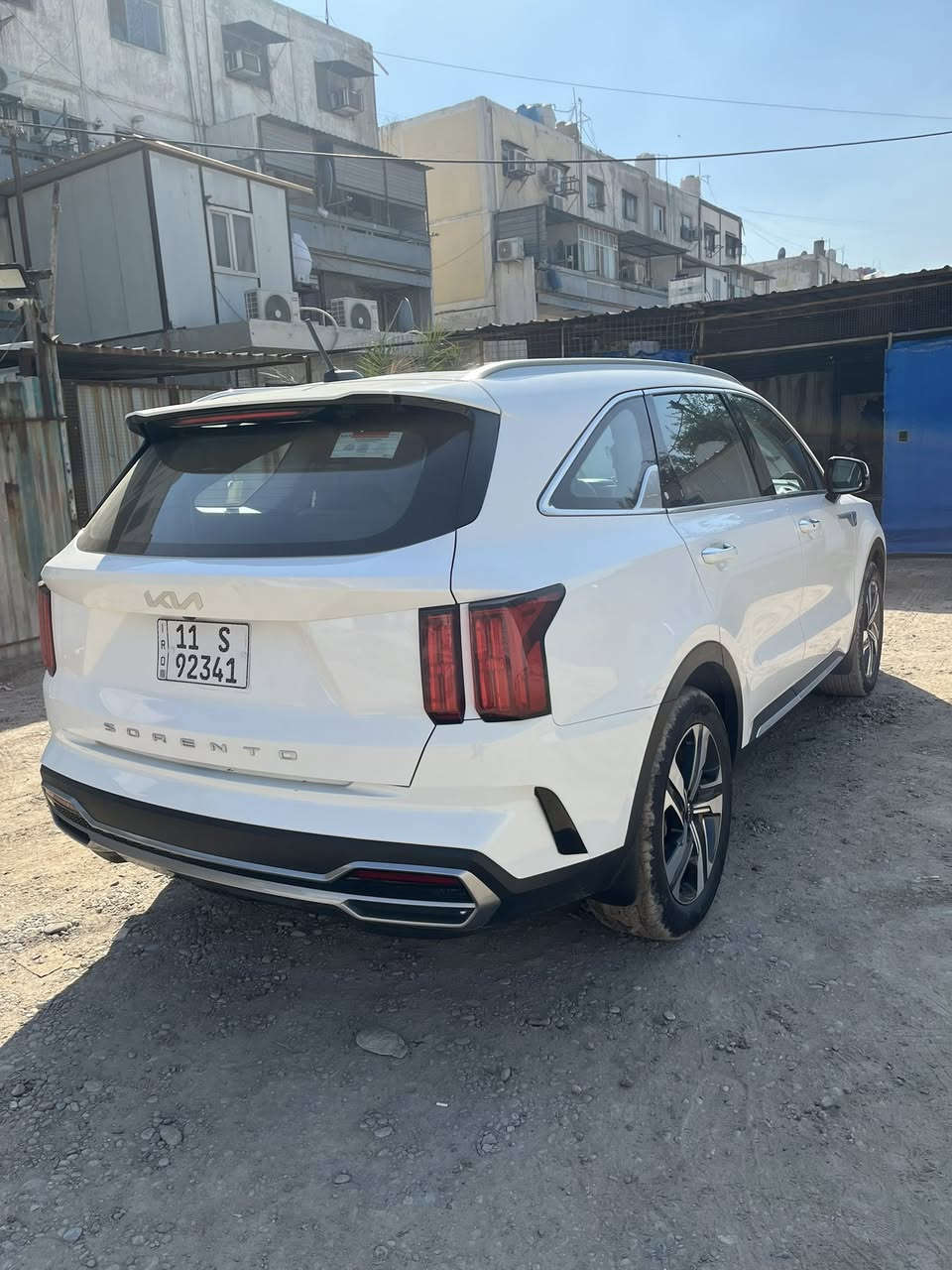 السلام عليكم سورنتو 2022 خليجي للبيع السعر 280 بيها مجال السيارة ييها شخطين ورصعه موضح بل منشور بصمة كشنات كهرباء تشغيل عن بعد 6 سلندر ماشيه 40 الف مكانها بغداد الدورة للاستفسار 
***********
