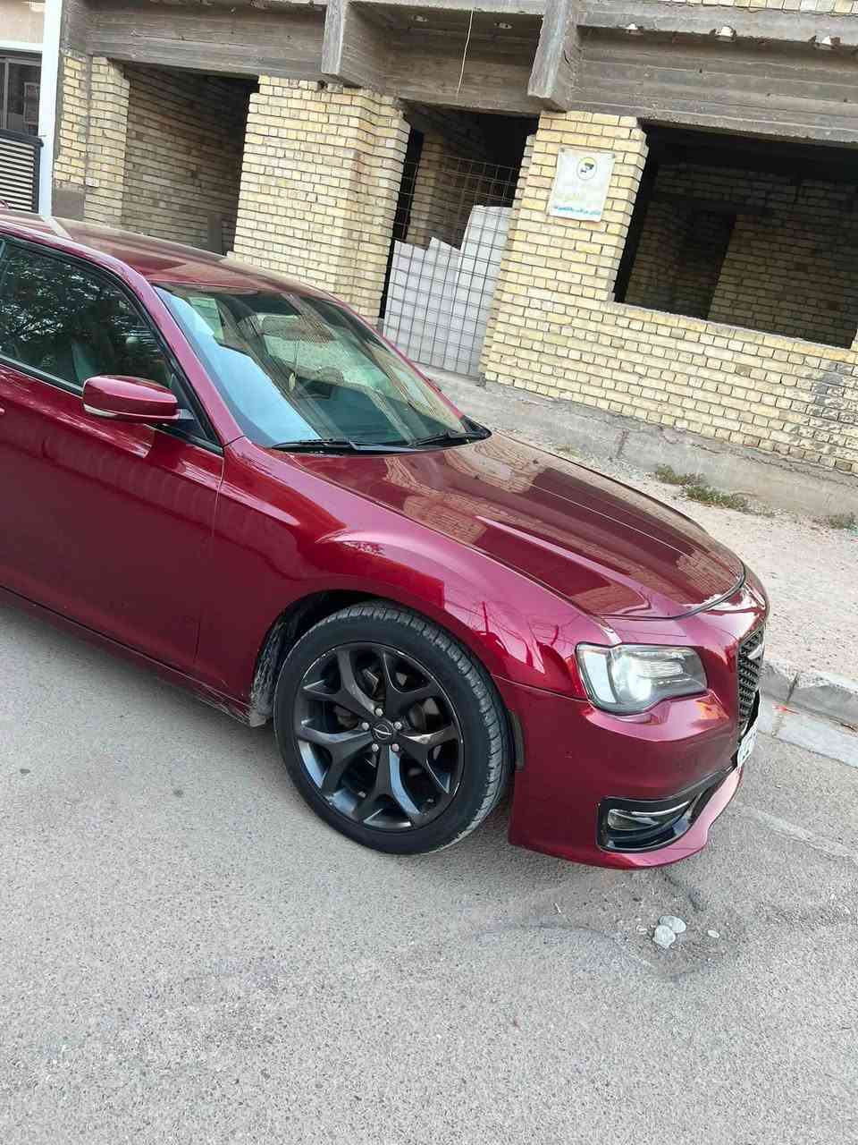 السلام عليكم 

اوباما c300 للبيع 
مديل 2021 (S)

مكينه 6 سلندر 3600
مواصفات
تو ويل
شفتات ستيرن 
كشن حظن 
بجم عريض
حساسات امامي خلفي
كشن تدفئه + كهرباء
حساسات جانبيه 
نقط عمياء بالمري
تشغيل عن بعد

الساره وارد امريكي حادثها جاملغ جهت السايق + بنيد 
صور الحادث مرفق بالمنشور السياره بسمي تحويل مباشر اي نقص مابيها 

السعر 250 ورقه 

مكان السياره بغداد / الدوره

الرقم ***********
