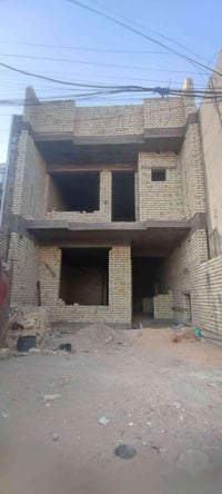 للبيع للبيع هيكل قرب جسر البنوك منطقة المدراء  المساحة 157 سند مفرز ال...