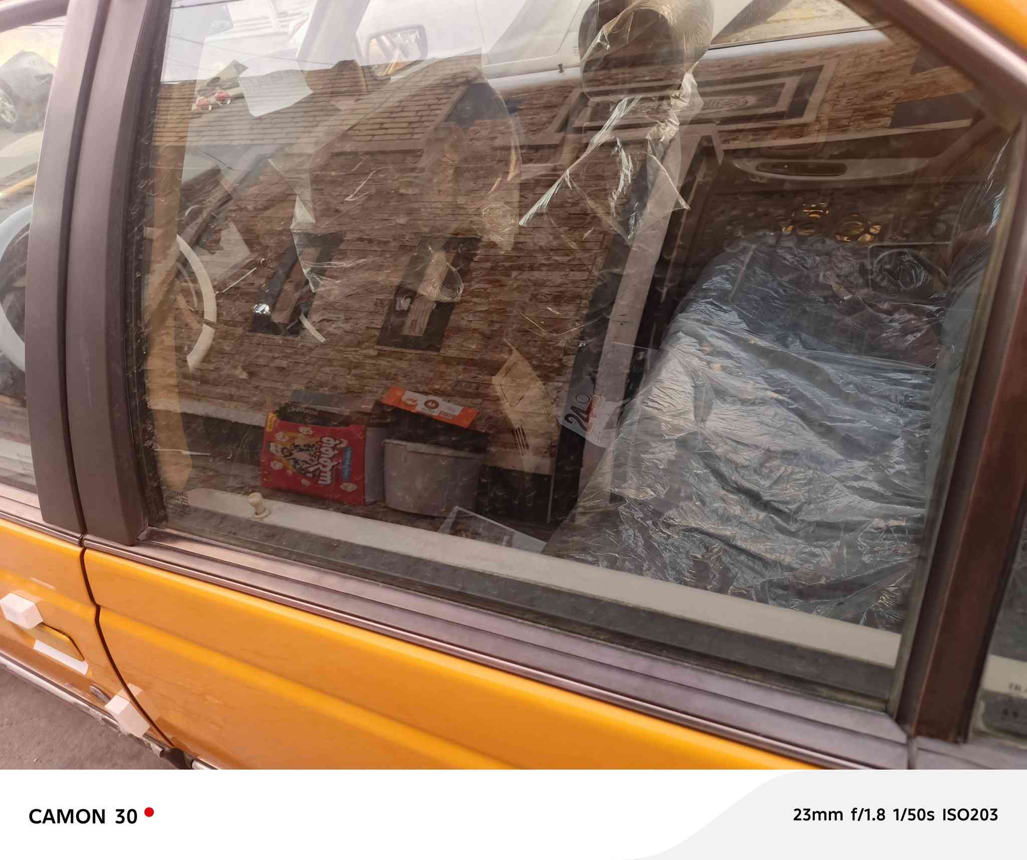 السلام عليكم بيجو بارص ١٨ السياره جديده كلش غاز بانزين لايت زنون هورن يوكن بيه كصه البنيد اثر رصعات نصبغت وبيه شبرين صبغ بقبق الجنطه اثر شخوط السياره طخ ما مطخوخه تخم تاير اصلي جديد وويل جديد والباقي كفاله السعر ٦٥ مكاني بغداد كفاءات العبيدي ***********
