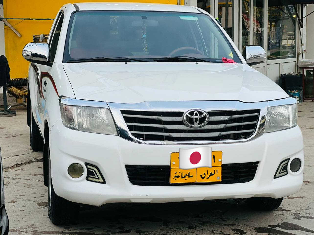 سەرەتا بەناوی خوای گەورە 
مەرزێ2013بۆ فرۆشتن 
یەک دەرگای پارچە ڕەشەو یەک قرچێکی بچوکی پێوەیە لە پێشەوەو 
سەنەویشی بەسەرچوە 
158گەڵامەعامەلە


**إذا كنت صاحب هذا الإعلان وتريد حذفه لأي سبب، رجاءا أرسل رسالة إلى الدعم الفني**