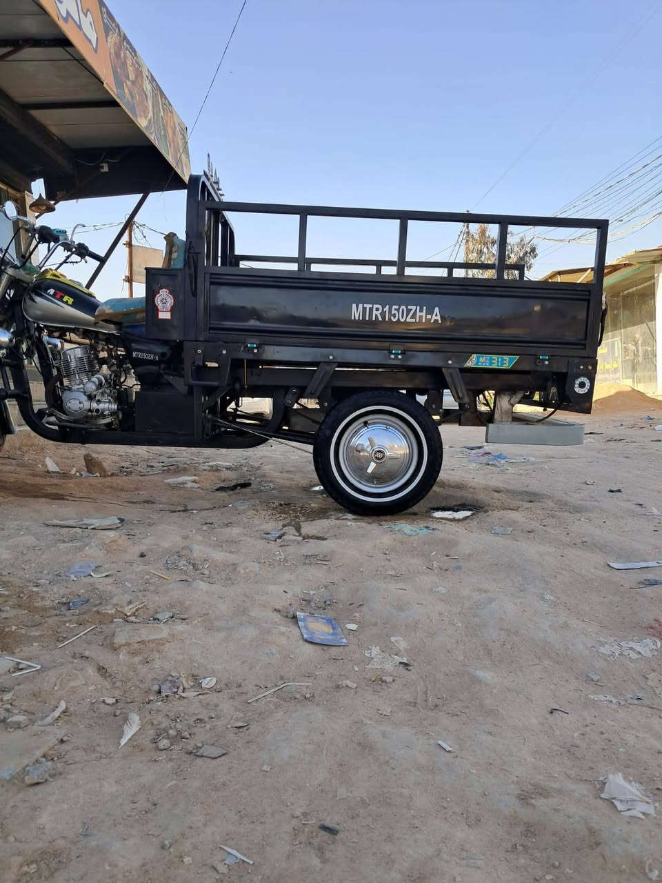 يا الله السلام عليكم ستوته للبيع موديل 23 اوراق اصولي باسمي مكاني نجف ما متواجد على الفيس والشراي بخير ويتدلل خادم***********
