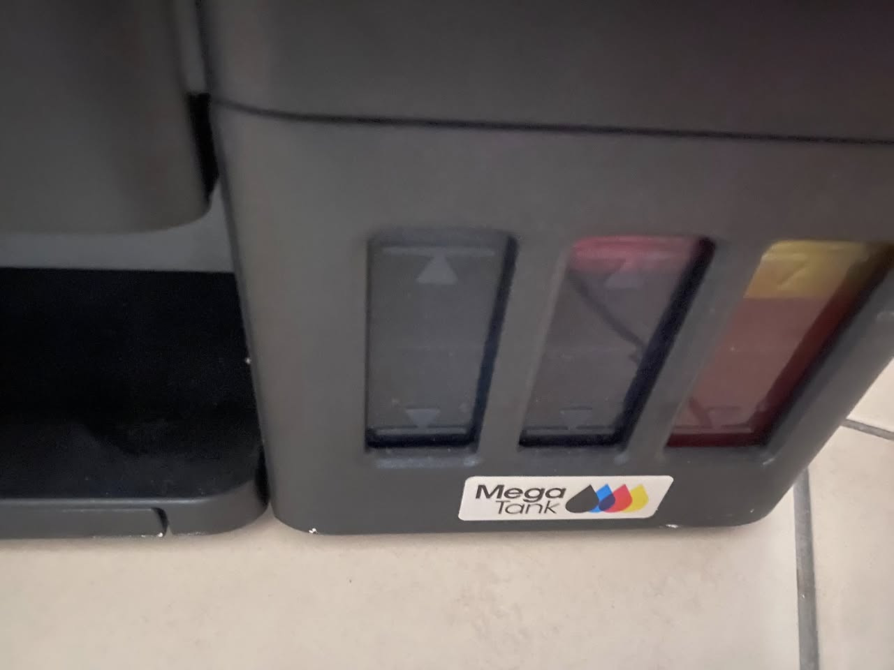 السلام عليكم عندي طابعه كانون للبيع


**إذا كنت صاحب هذا الإعلان وتريد حذفه لأي سبب، رجاءا أرسل رسالة إلى الدعم الفني**