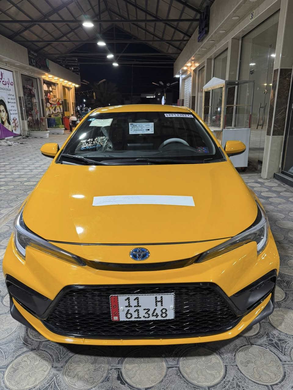 السلام عليكم 
كورلا 2024 وارد امريكي
هايبرد وبانزين ياباني اصلي
دخول جديد وترقيم جديد 
سيارة كاملة مكملة متصرف عليها دينار فئة SE ميحتاج اذكر مواصفاتها بيها قطعتين بدون دواخل 
مكاني بغداد الغزالية 
***********
