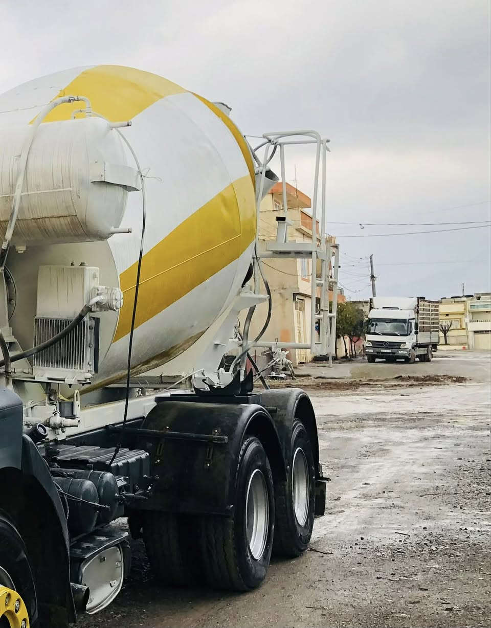 میکسەر مەنجەل کامل 

بۆفرۆشتن 

لیپەر

٨مەتر

سحر ٣٥ مەجال 

ژ.م.***********
