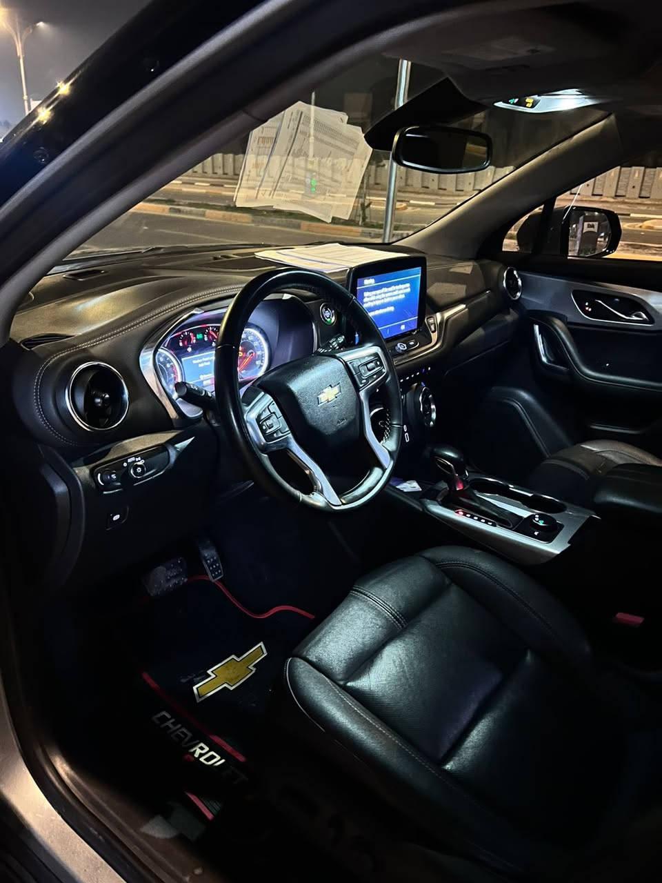 بليزر 2023 lt2 للبيع سيارة قطعتين بيه رقم كربلاء الورة مستطيل الكدام مربع ماشية قليل نظيفة معتني بيه سعر 22000 الف دولار تواصل على الرقم ***********
