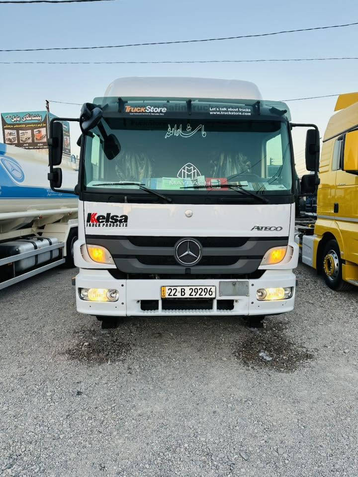 معرض بابل.سليمانية
موديل ( 2012)🇩🇪
حجم  (1224)V6 
ماشية (500km)
طويل (7.25م)🚚
مواصفات (فول)
سنه وية(جديدة)
العنوان سليمانية📍
مكفول كفالة عامة
سيارة لوك جديدة
   السعر (👍)
***********
***********
☎️☎️📞📞
