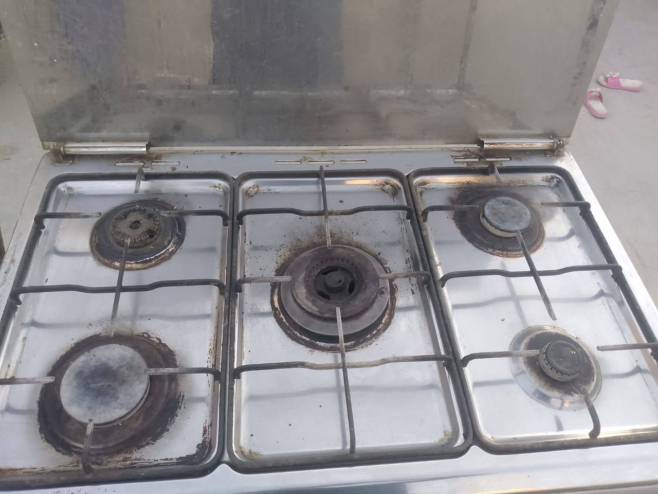 طباخ للبيع السعر 150وبي مجال
***********
