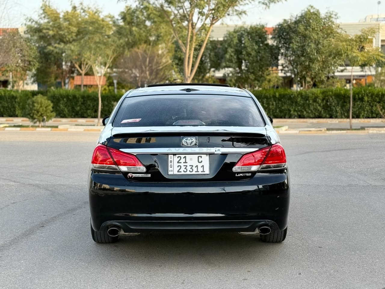 تويوتا افلون موديل 2012 
لمتدد
فول مواصفات امريكي V6
محرك ٦ سلندر 
مواصفات ( Limited ) أمريكي
داخل فورميك
سلايت
كاميرة 
ويل كب
لايتان زينون
تحكمات ستيرن
كشنات كهربائية + كشنات جلد 
(بردات)تبريد قطعين - داخل جلد 
و بعد مواصفات معروفة 
سيارة كلشي بشرط كفاله 
سيارة كلين تايتل ( Clean Title ) 
سيارة ما بيها دينار مصرف 
سيارة الداعمية للداعمية مكفولة 
مكفولة من الصبغ و الضربة و التبديل
بدون حادث بدون صبخ  سيارة گير محرك بشرط 
ماشيه 190 ألف سيارة 
تبريد كاملة جديدة باتري جديد 
تخم تايرات جديد سيارة بدون مصرف رقم سليمانيه بسمي وكاله تحويل جاهز مكان السياره خانقين السعر 198 
اي استفسار ***********
