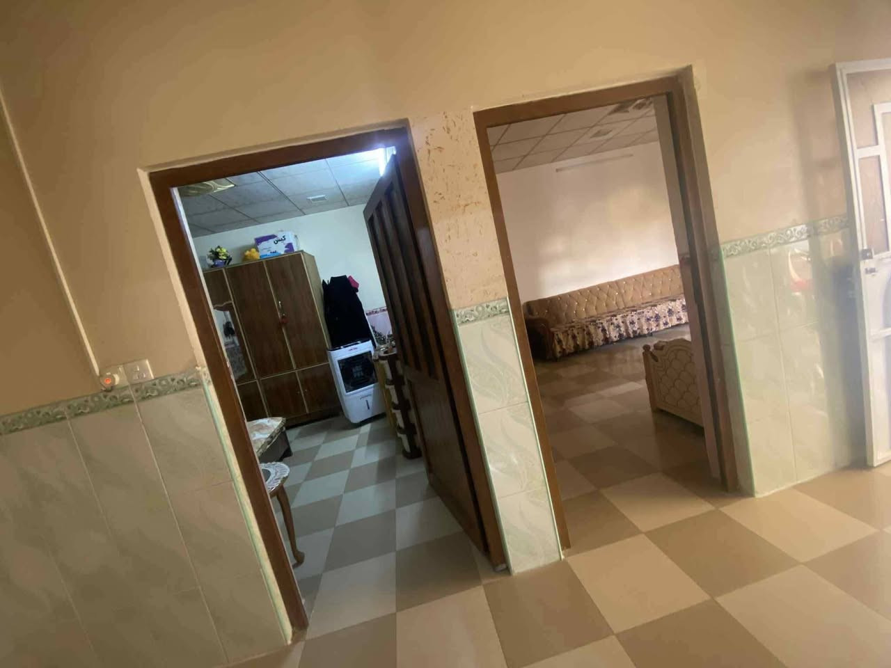 #أعلان (2948)

#دار #للبيع  🏠 طابقين موقع ممتاز
#نوع_الملك :-  طابو ملك صرف 
#المساحة :- دار   100 متر 
 
#الواجه :- دار 5 متر
#نوع #العقار :-  بأسم شخص واحد 
#محتويات :- دار  طابقين
#الموقع :- روناكي قرب جامع الشهداء

#السعر :-  دار 135 مليون بي مجال 
للإستفسار 
***********📞 ***********واتساب
نتشرف بزيارتكم ونستقبل كافة عروض التجاريه والسكنيه في كافة مناطق كركوك
