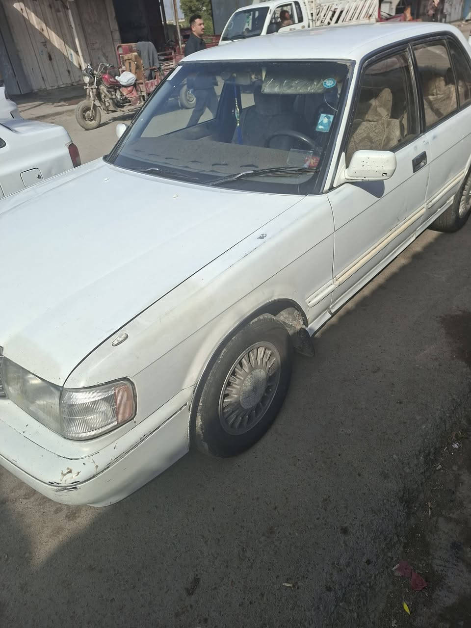 كراون أرنب موديل ٩٣
مكفوله من لكص ونقل الجثه والعيب الشرعي 
مكينه جديده 
حداديه توها مبدلها 
باتري جديد 
تخم تاير 
الكهربائيات شغاله 
سنويه نافذه ٢٠٢٤
السعر ٦٦
رقم ***********
