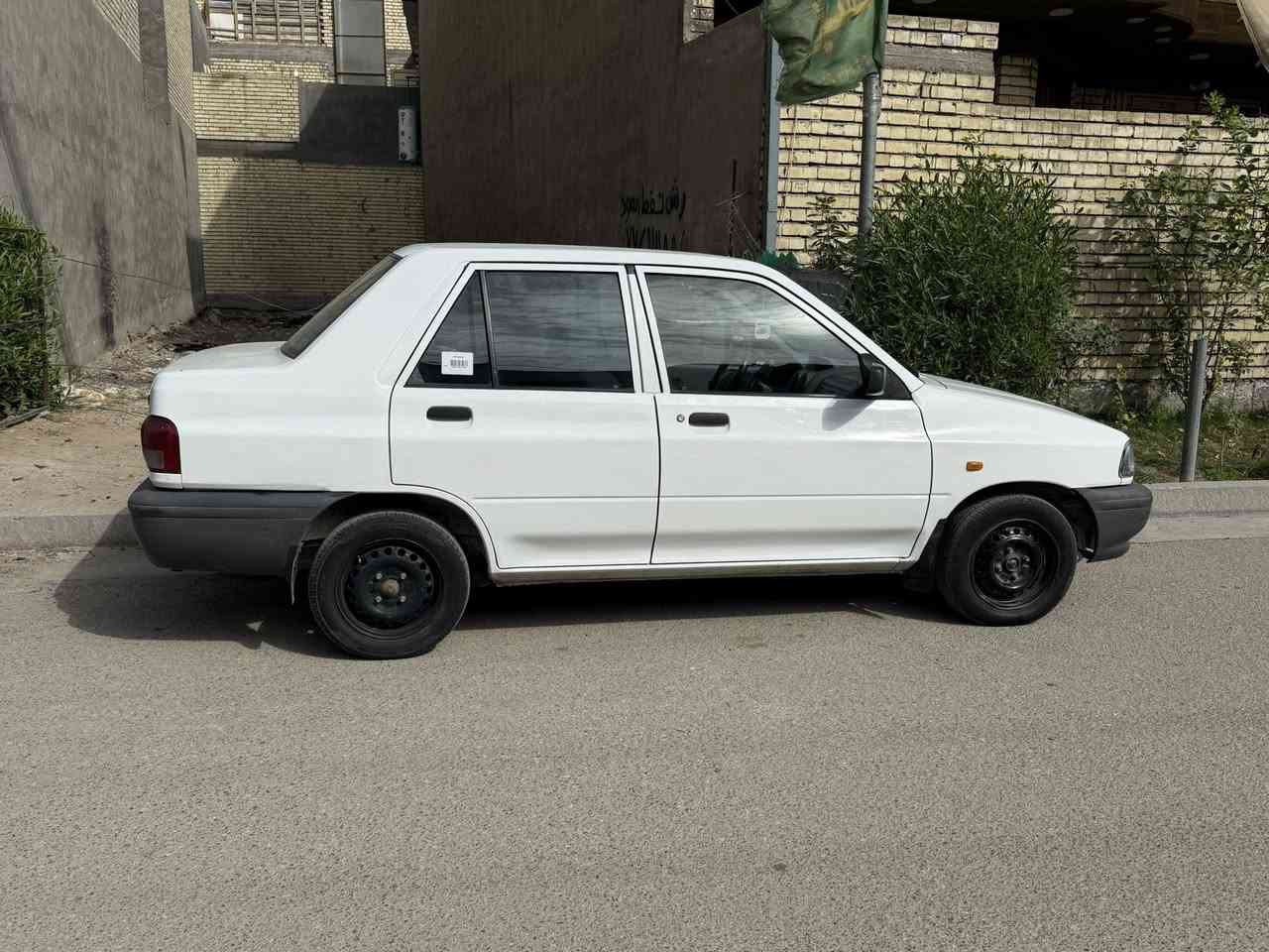 سلام عليكم سايبه٢٠٢٠
مااشيه ١٢٥ قابله لزياده 
شواصي كفاله 
سياره كلش جديده مكينه كير كفاله 
تخم تاير صدر امامي خلفي جديد 
دوشمه كشنات ورضيه وتنته 
بيه بارد بل جاملغ خلفي كلش بسيط
بيه تكيل بل بنيد 
سعره ٥٩ بيه مجال بسيط 
مكاني زعفرانيه 
***********
