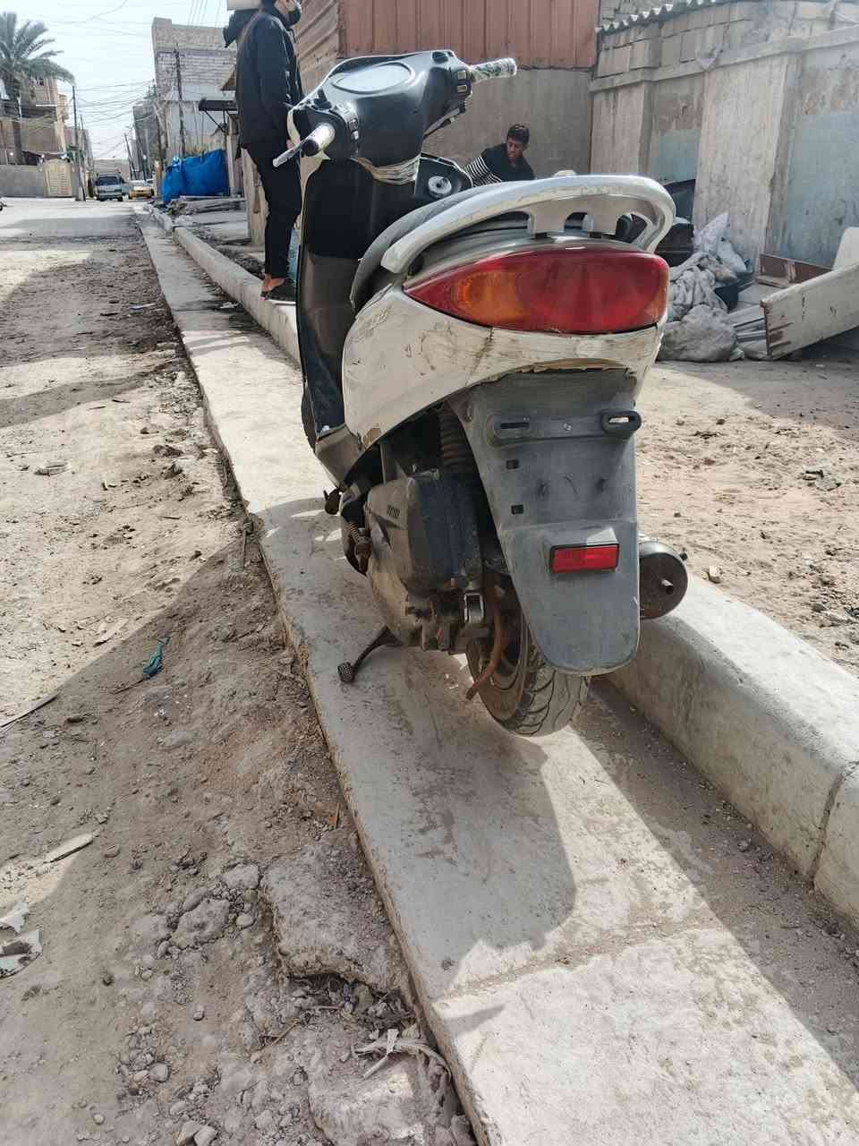 سلام عليكم درجه البيع مكينه ما مفتوحه بكان الامين شارع النواب  ،  سعر 550، ***********      سعر 550 بيه مجال قليل مكينه ما مفتوحه
