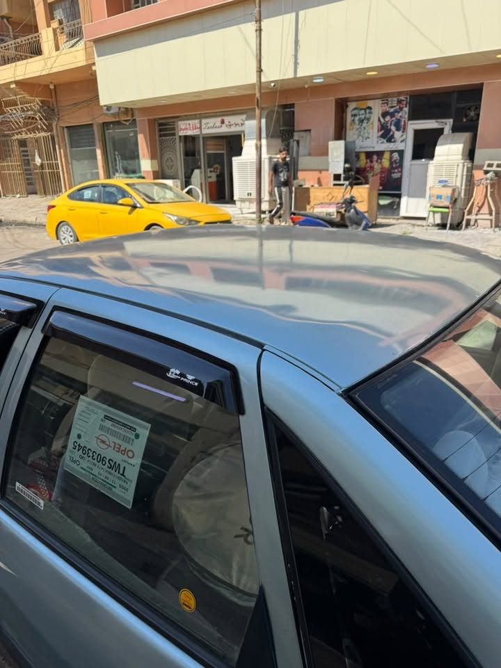 السلام عليكم اوبل فكترا للبيع
موديل 1991 
صبغ عام اثر جراد 
محرك 1600 مكفول 
كير مكفول 
سنويه صاقطه تحويل ثاني يوم 
السعر 30 وبيها مجال 
الأنبار الفلوجه 
***********
