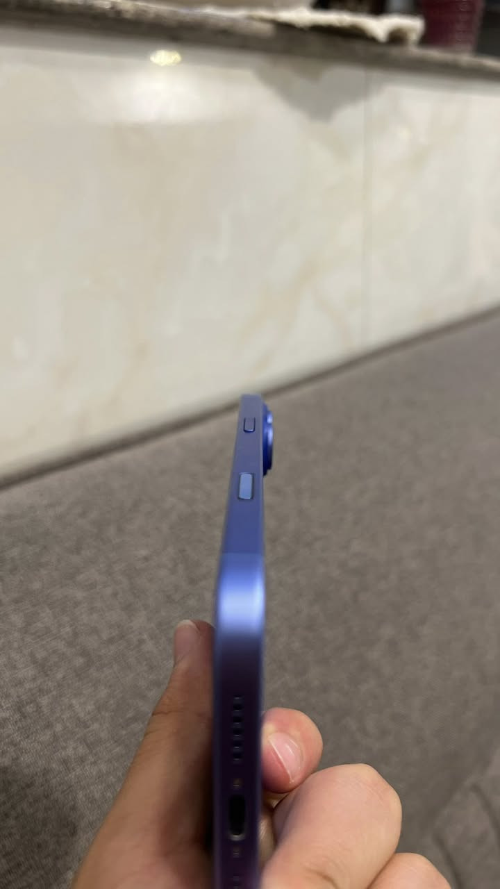🔥 فرصة مميزة لعشاق النظيف - iPhone 16 Plus للبيع 🔥
الجهاز استخدام حشمة وجديد تماماً:
 البطارية 100%
 مشحون 91 مرة فقط!
 السعر: 900 ألف دينار،الجهاز بعدة بكارت الضمان 
للتصال ***********
واتساب***********
