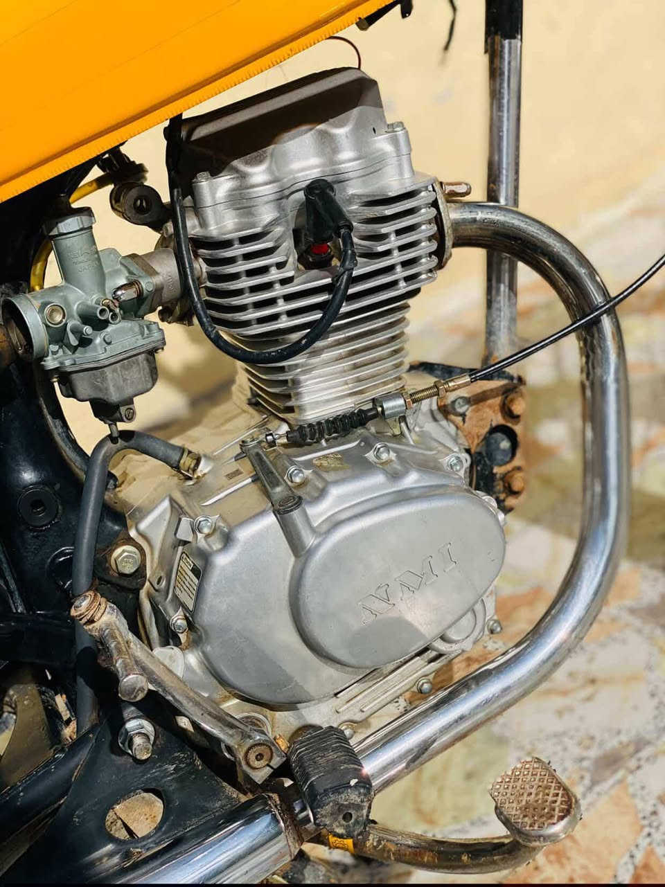 سلام عليكم  دراجة اربع كير البيع مكينه كفاله ما مفتوحه كشن جديد تخم وياله وتايرات عوزه بس صفحيات وشوته اضرب هندر وين ما يعجبك روح الدرجة كلك كلك العنوان بابل الطليعه رقم الهاتف ***********
